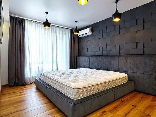 ŁÓŻKO SYPIALNIANE 16